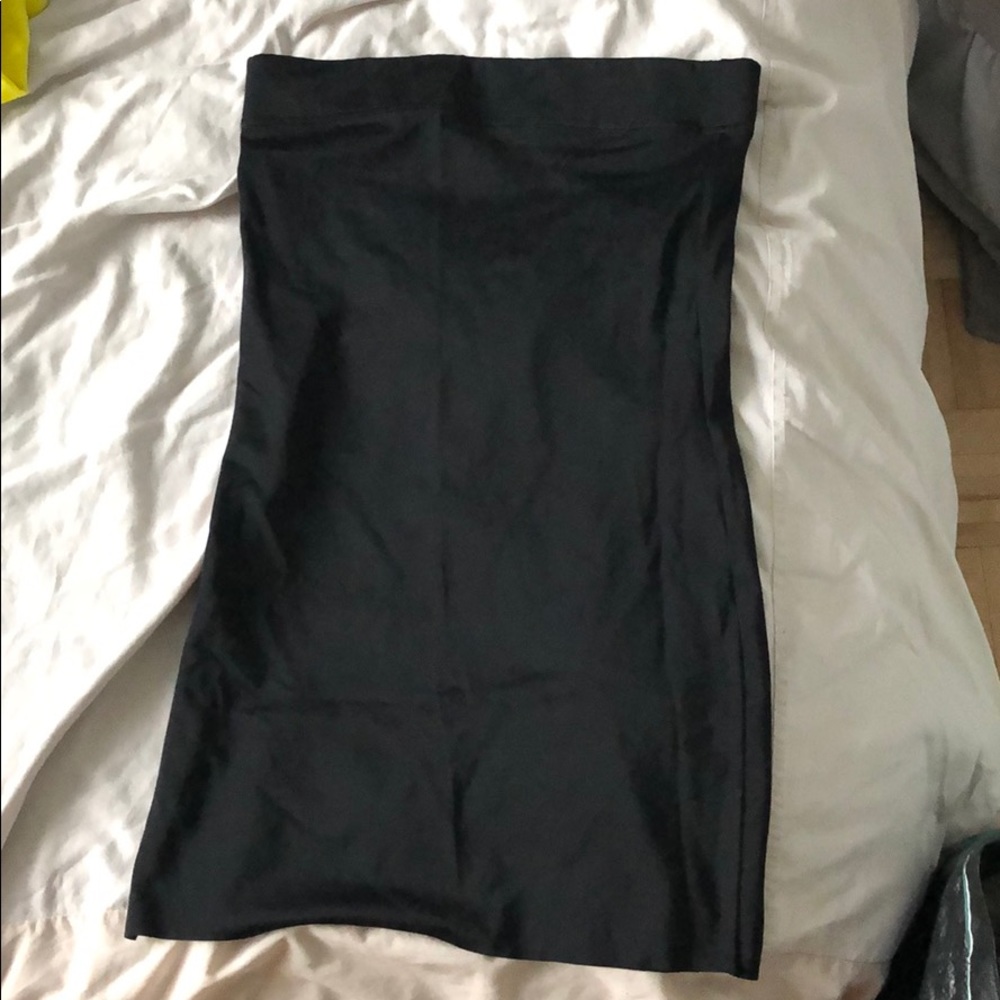 High top black skirt